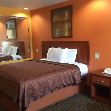Select Inn And Suites Houston Eksteriør billede