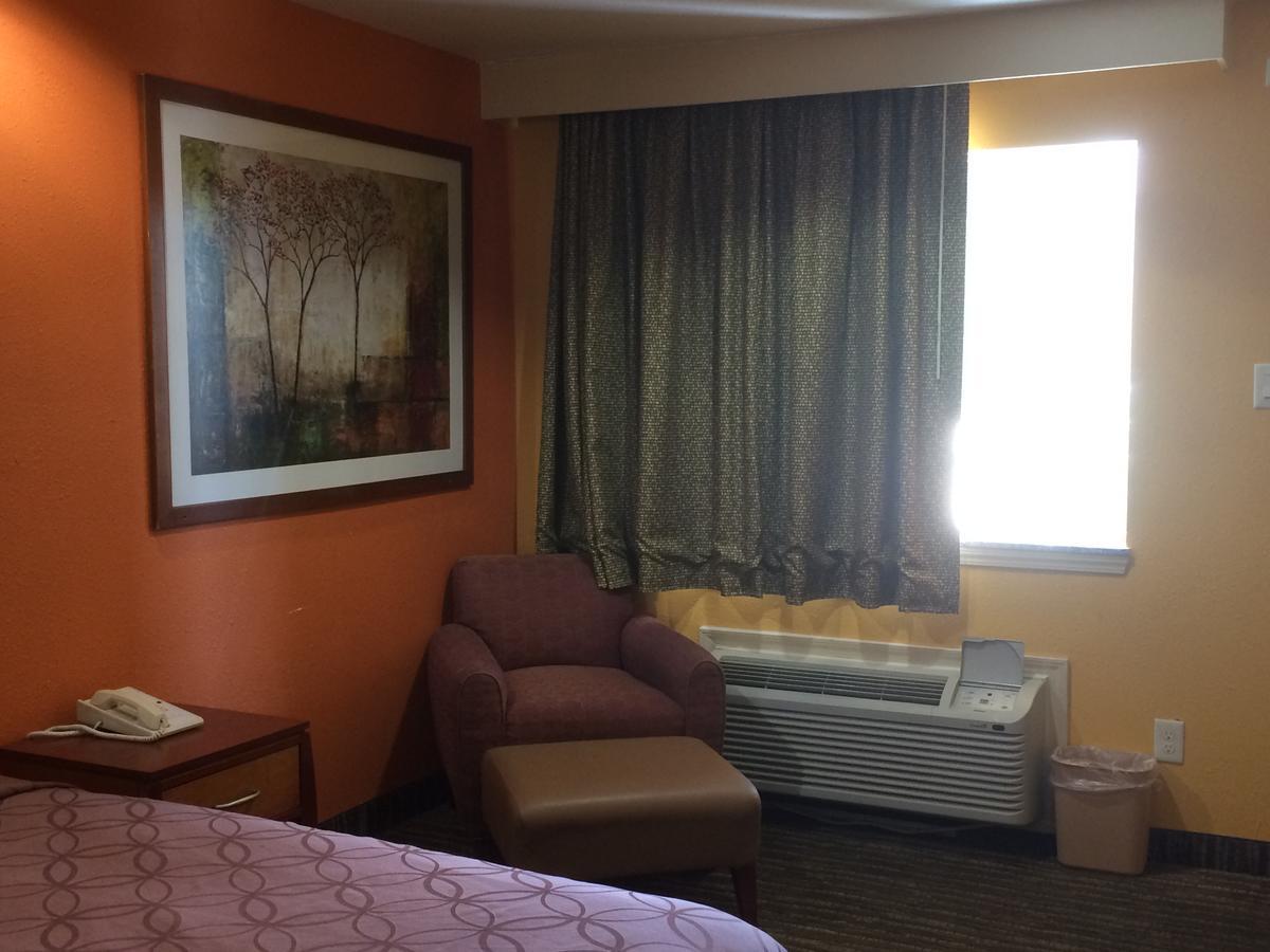 Select Inn And Suites Houston Eksteriør billede